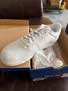 Reebok Classic Princess Women's  Athletic Sneaker Size 9 Wide New In Box - Picture 1 of 5