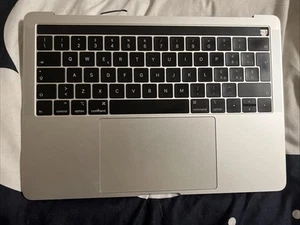 Originale Apple Macbook Pro 13” 2019 A2159 3301 Tastiera Italiana Argento A - Foto 1 di 3