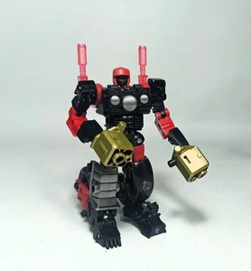 TRANSFORMERS 2024 LEGACY UNITED STAR RAIDER ROAD PIG DELUXE CLASS 100% COMPLETE - Picture 1 of 13