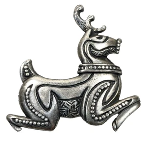 Broche de ciervo prendedor firmado Newpro tono plata 2” peltre bisutería Navidad - Imagen 1 de 4