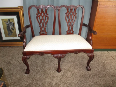 Spectacular! Vintage Ornate Chippendale Style Carved Dark Mahogany Settee Cover