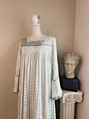 Rare Antique Edwardian 1920's Hand Crafted Heavy Silk Night Gown Flare Sleeve - Image 1 of 4