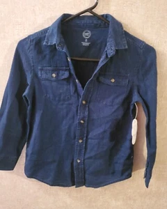 Neu mit Etikett Jugend Jungen marineblau geknöpftes Hemd Größe 8 - Bild 1 von 2