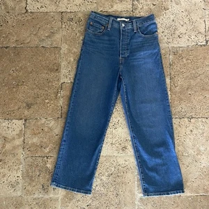 Levis Jeans Damen 28x26 Blau Premium Ribcage Straight Ankle Raw Hem - Bild 1 von 10