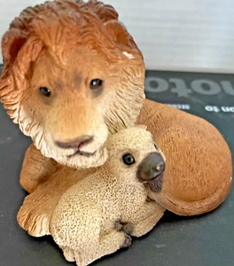 VNTG 1987 Stone Critters Lion w/ Lamb Figurine SC-273 Missing some paint - Picture 1 of 6