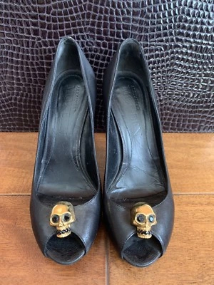 Alexander McQueen Skull Peep-Toe Pumps 37 - Image 1 of 4