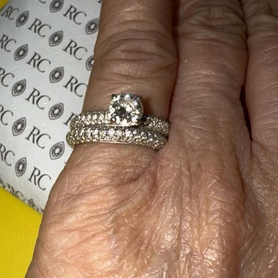 Anillo de compromiso Roberto Coin 14k centavo diamante 0,55 quilates pavé lateral diamantes Foto 1 de 4