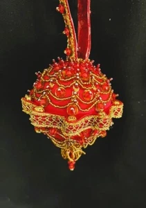 The Cracker Box Stecknadel Ornament Perlen - Höchste Harmonie - Rot & Gold - WUNDERSCHÖN! - Bild 1 von 4