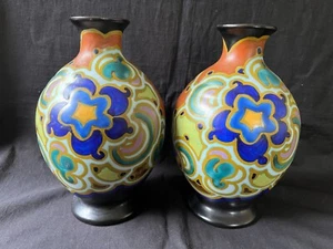 ancien lot de vases hollandais en faïence Gouda décor flore vers 1920. Plusieurs marques. - Photo 1 sur 10