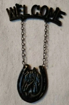 Cast Iron Welcome W/Horseshoe and Horse Decorative Wall/Door Hanging/Plaque EUC - Image 1 of 4