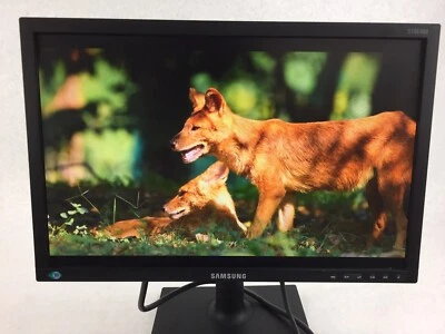 Samsung 19" SE450 Series LED Monitor S19E450BW 1440 x 900 pixels C Grade - Image 1 of 4