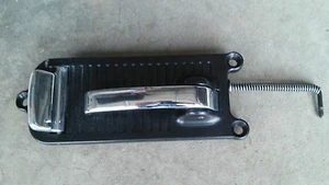 Manija y cerradura interior de puerta para pasajeros Jaguar XJ6 83-87 - Imagen 1 de 2