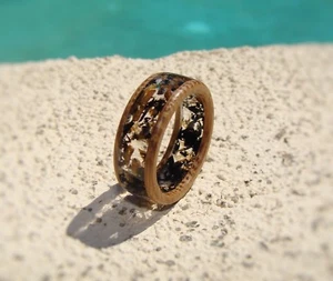 Anillo de resina de madera y ébano de barril de whisky Tennessee forrado con barril de madera - Imagen 1 de 5