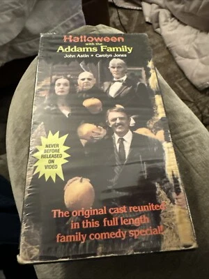 HALLOWEEN WITH THE ADDAMS FAMILY 1977 Vintage VHS Family Fun Comedy Pre Owned - Image 1 of 4