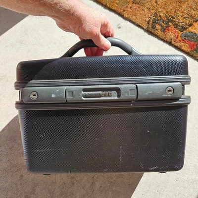 Винтажный Samsonite жесткий чехол поезда косметики косметический черный с зеркалом и лотком - Изображение 1 из 4