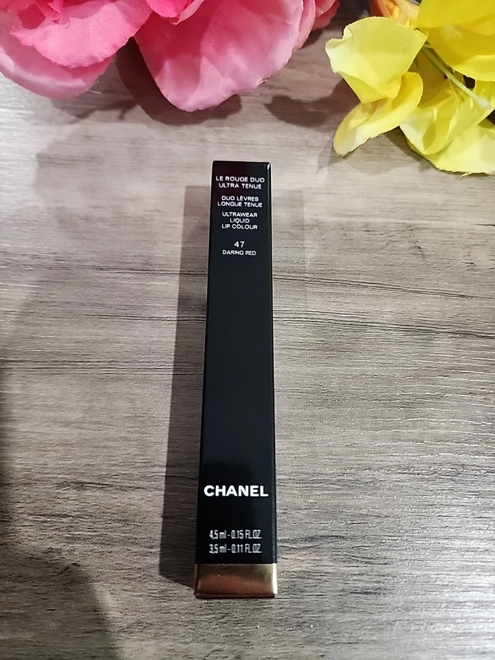 BNIB CHANEL LE ROUGE DUO ULTRA TENUE IN 47 - DARING RED $48 - Image 1 of 4