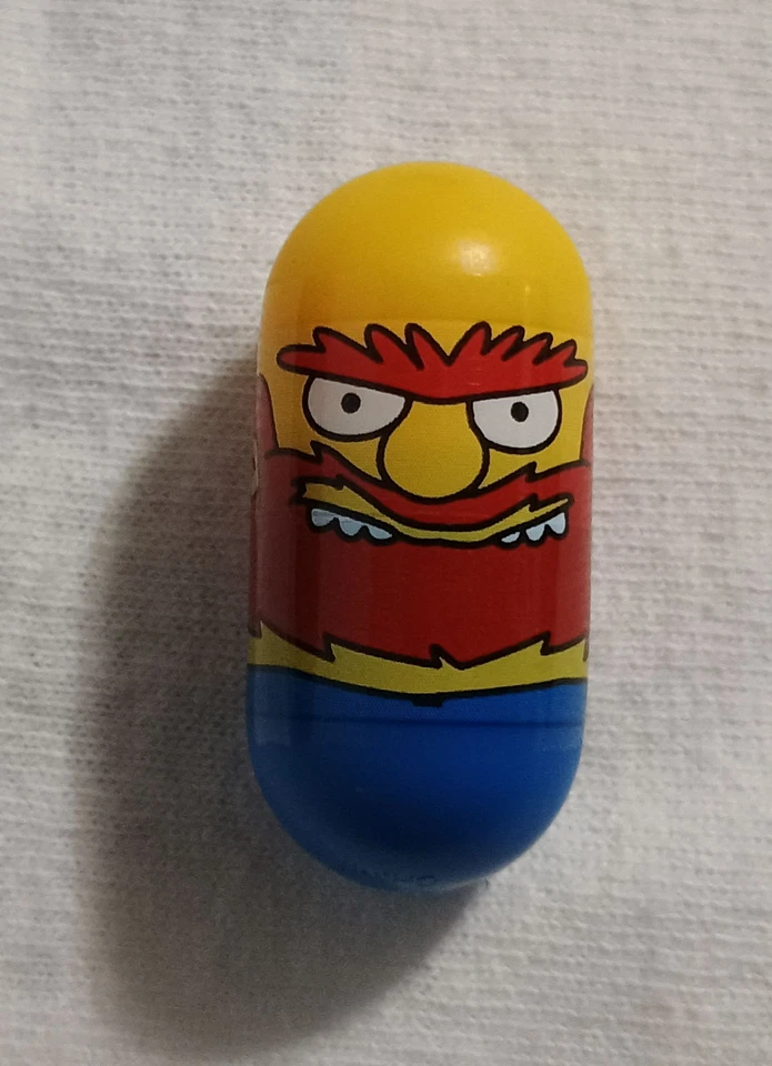 SPIN MASTER 2004 THE SIMPSONS MIGHTY BEANZ NUMBER 21 GROUNDSKEEPER WILLIE BEAN - Image 1 of 4