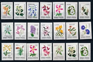 D451617 Argentina Flowers Nice selection of MNH stamps - Picture 1 of 1