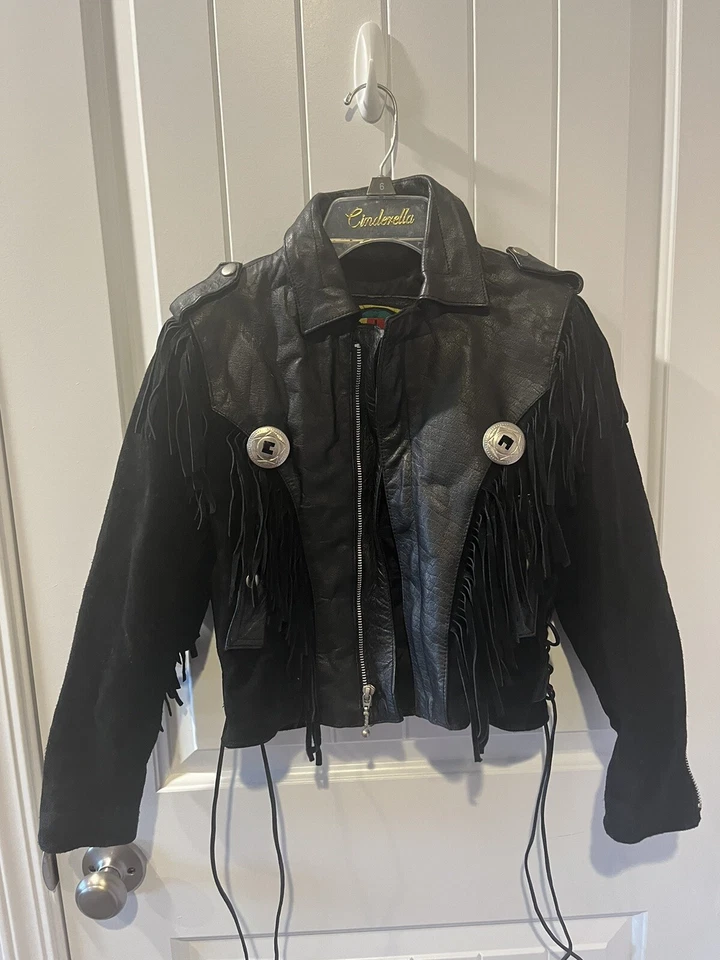 Jaqueta Vintage 1980 Couro Putnam Dourado Mundial Franja Tamanho Pequeno - Imagem 1 de 4