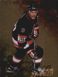 1998-99 (SENATORS)  Be A Player Autographs Gold #246 Alexei Yashin