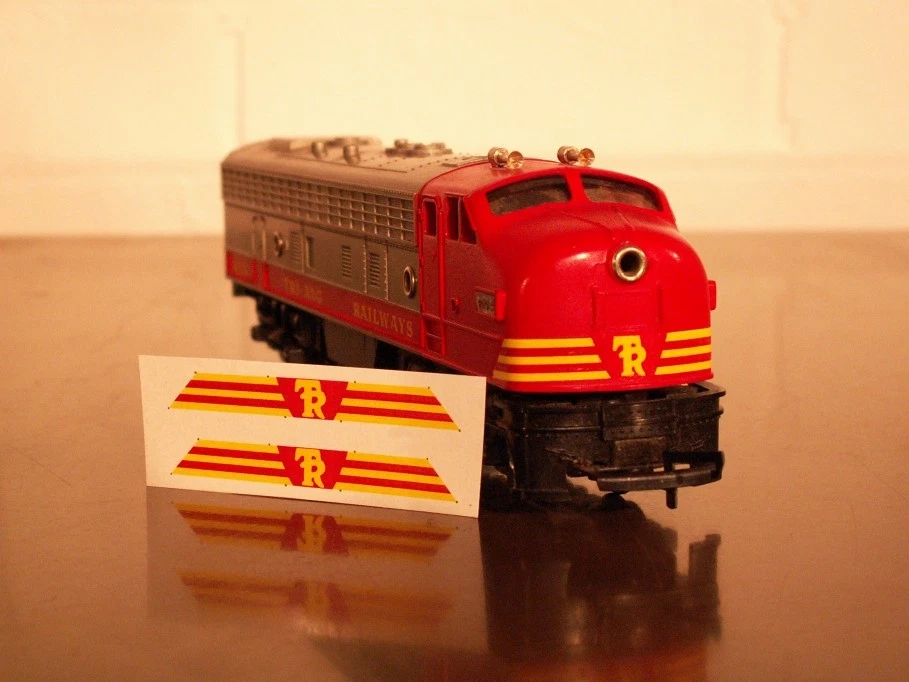 Triang R55 R57 waterslide whisker decals x 2 wings Transfers Single Ended Diesel - Image 1 of 1