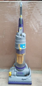 Dyson DC04 Absolute Bodenstaubsauger | Zyklontechnologie - Bild 1 von 7