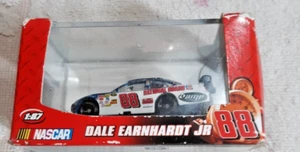 2009 Winner’s Circle Dale Earnhardt Jr #88 National Guard 1:87 Diecast - Picture 1 of 2
