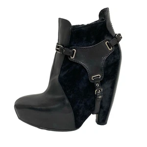 Auth BALENCIAGA - Black Suede Leather Women's Boots - Picture 1 of 9