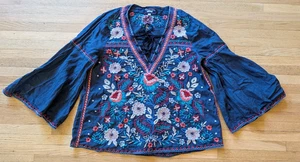 Johnny Was Workshop Embroidered Bohemian Boho Peasant Blouse, Denim Blue, Sz S - Picture 1 of 7