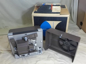 Proiettore Film Vintage BELL & HOWELL Autoload 356A Super 8 in Scatola - Funzionante! - Foto 1 di 7