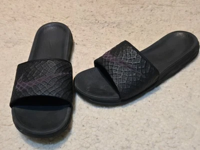 Sandalias Nike Benassi para hombre talla 10 negras antracita suaves solares deslizables 705474-091 Foto 1 de 4