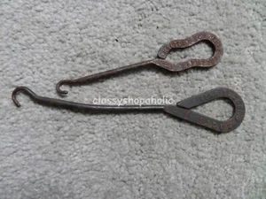 2 x Vintage Advertising Button Hooks - Hilton's Fine Footwear & Tuckers Boots - Foto 1 di 4