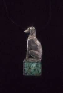 Collar Sentado Saluki con Paiute Turquesa Sabueso Joyería 15ma - Imagen 1 de 3