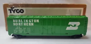 HO Scale Tyco Burlington Northern Rail Car BN 100024 50’ - Picture 1 of 13