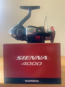 Shimano Sienna SN4000FG Spinning Reel - Picture 1 of 4