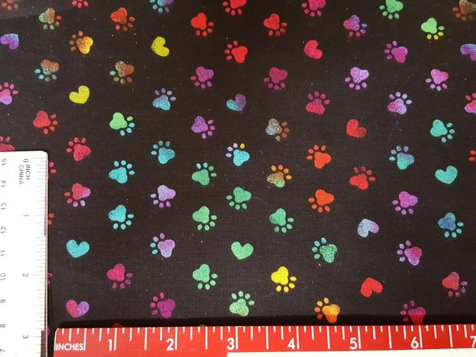 Fat Quarter  Tie-Dyed Paw Prints and Hearts  on Black Fabric - Image 1 of 1