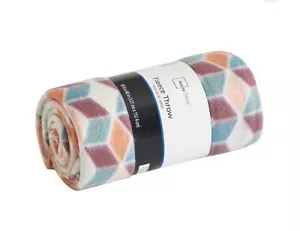 Fleece Blanket Soft Plush Throw 50" x 60" Geometric Abstract Print Mainstays New - Picture 1 of 3