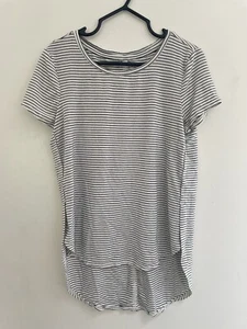 Old Navy Kids Girls Short Sleeve Luxe Striped Rayon Crew Neck Shirt White XS 5 - Picture 1 of 4