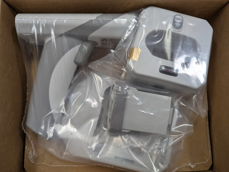 Code CR2702-100-A271-C36-FIPS Portable Bluetooth 2D Barcode Scanner Kit - Image 1 of 1