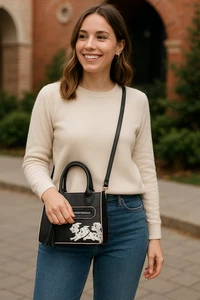 Skinnydip x Disney 101 Dalmatiner Mini Beuteltasche Handtasche schwarz pink neu mit Etikett Riemen - Bild 1 von 13