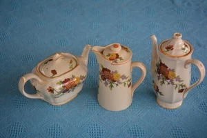 Royal Doulton MARIGOLD Coffee Pot-Tea Pot-Milk Jug Set. #D5126. OLD WORLD CHARM! - Picture 1 of 1
