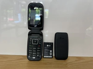 LG 440g tracfone (Black) - Picture 1 of 6