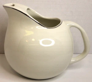 Platinum MCM Ballerina Universal pitcher Cream Vintage shiny 22 c platinum lines - Picture 1 of 5