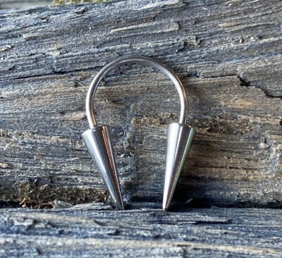 1pc Long Spikes Circular Barbell Color Spiked Horseshoe Septum Ring Piercing - Image 1 of 3