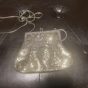 Vintage Silver Mesh  Evening Bag Purse - Picture 1 of 4