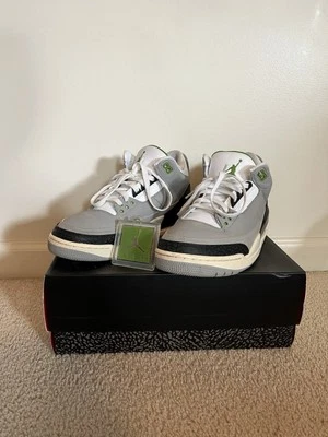 Talla 9.5 - Air Jordan 3 Retro Clorofila Foto 1 de 4