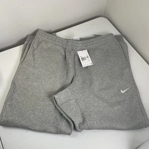 Nike Herren Größe XXL Jogginghose NEU Standard Fit Taper Leg Grau 716830-063 Fleece - Bild 1 von 7