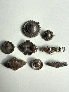 JOB LOT 8 VINTAGE ANTIQUE FINE SILVER BROOCHES. MEMORIAL. MIZPAH - Picture 1 of 17