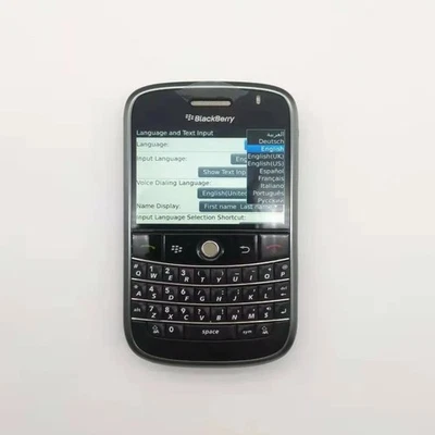 Original BlackBerry Bold 9000  Unlocked QWERTY Keyboard 3G Mobile Phone - Image 1 of 4