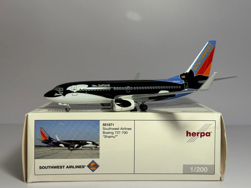 Herpa 1:200 Southwest Boeing 737-700 N713SW Shamu 551571 Foto 1 de 2